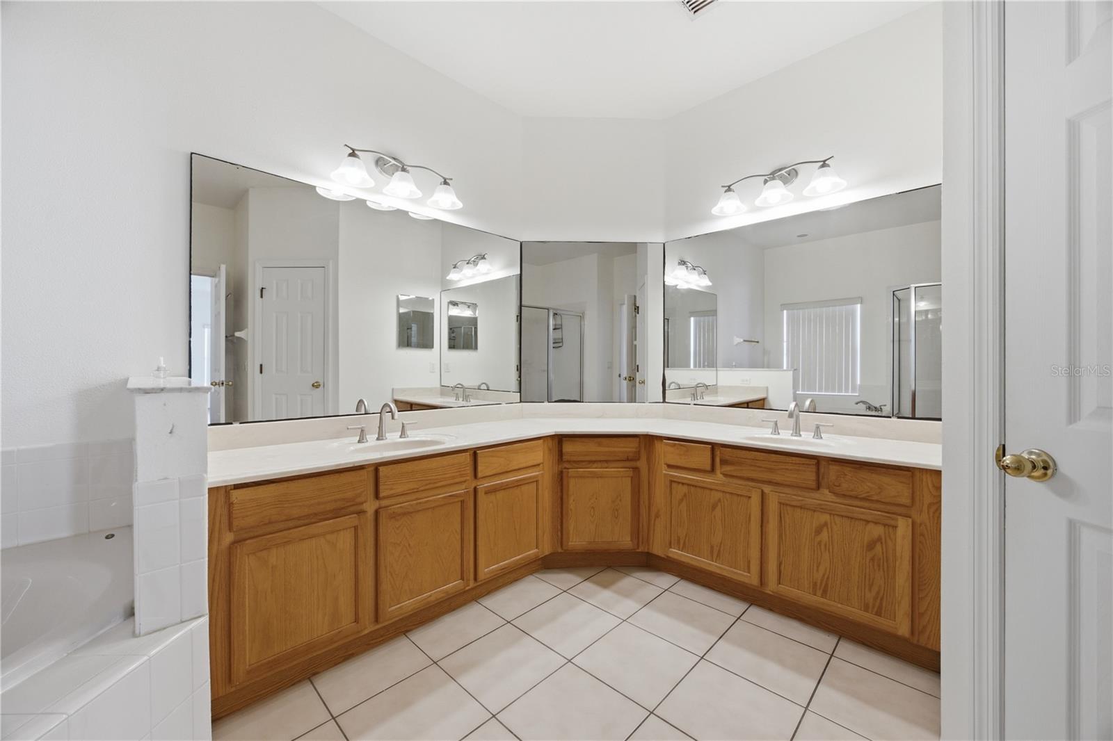 3905 Bowfin Trl Property Photo 23