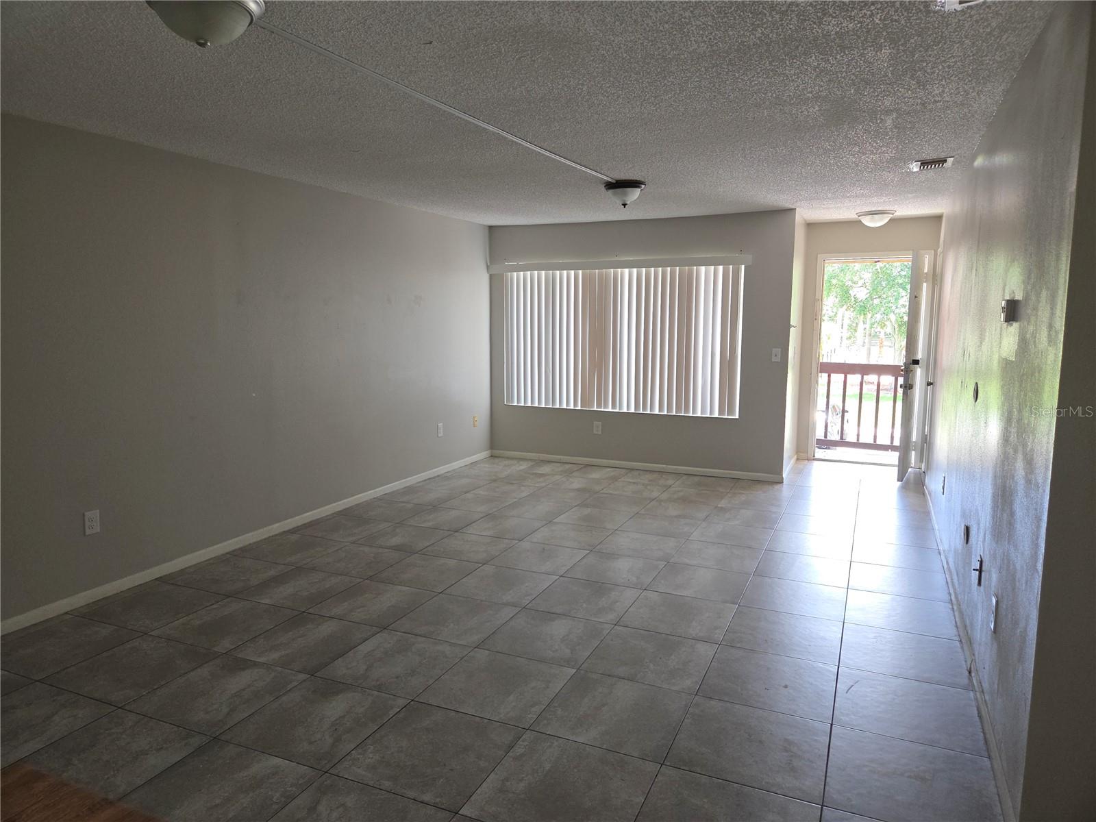 1260 Sago Palm Blvd #1260 Property Photo 8