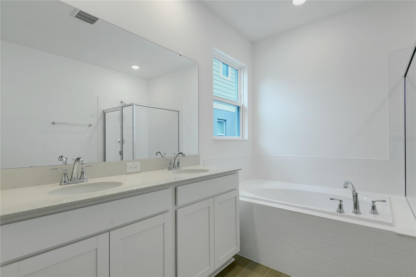 1766 Carnelian St Property Photo 10