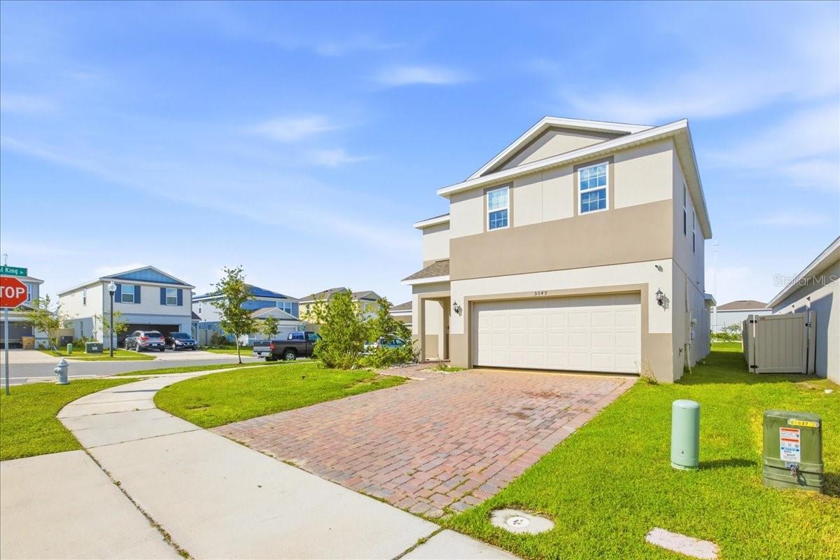 5049 Blue Hammock Ct Property Photo 4