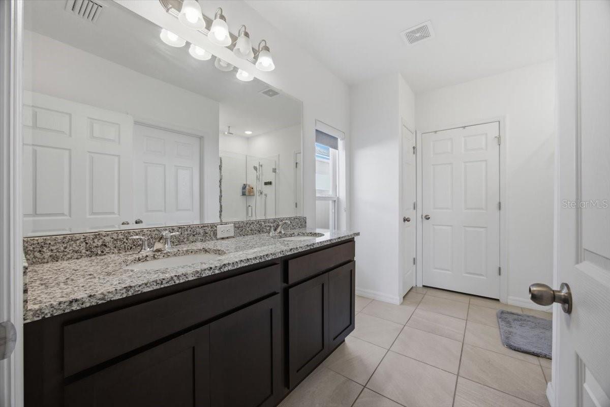 5049 Blue Hammock Ct Property Photo 14