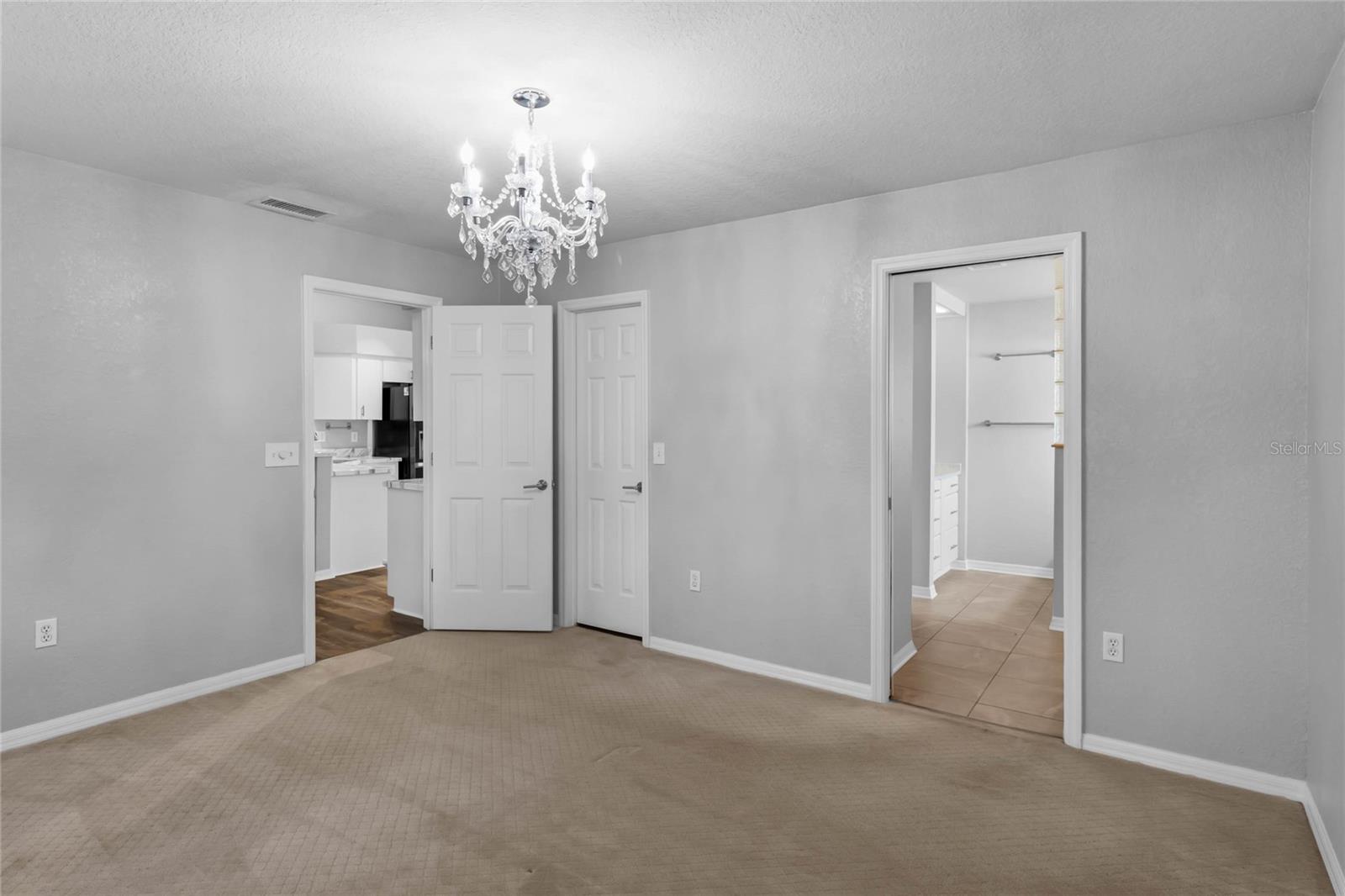 714 Tournament Ln Property Photo 9