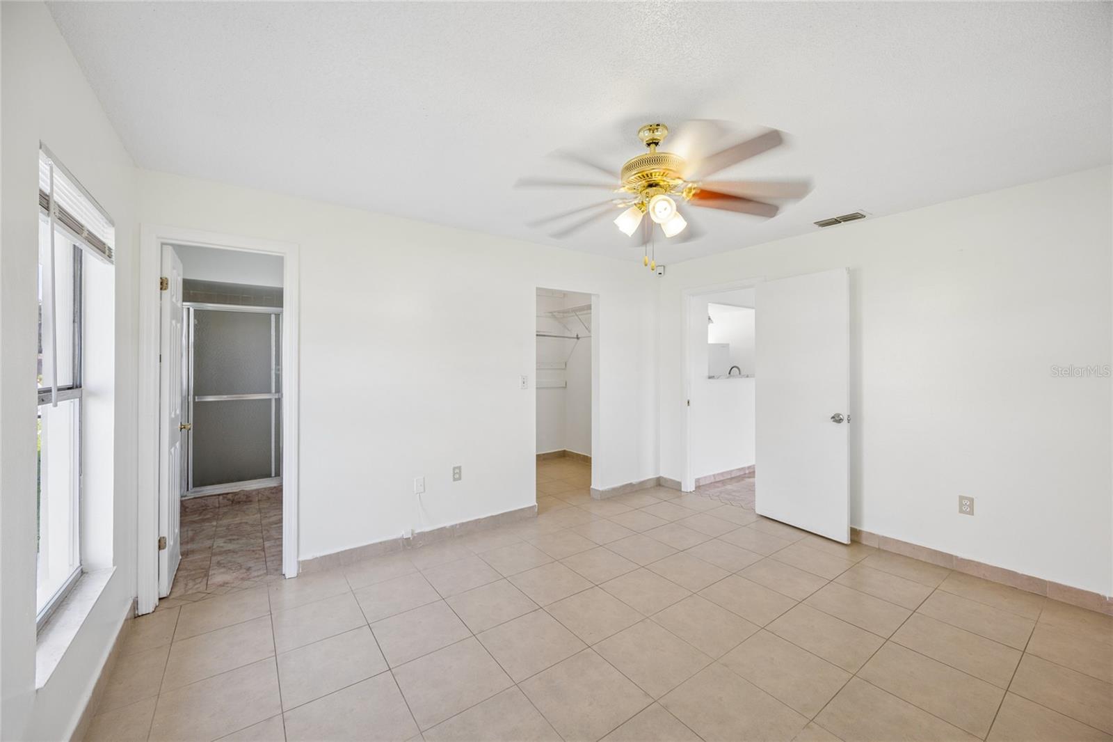 714 Tournament Ln Property Photo 10