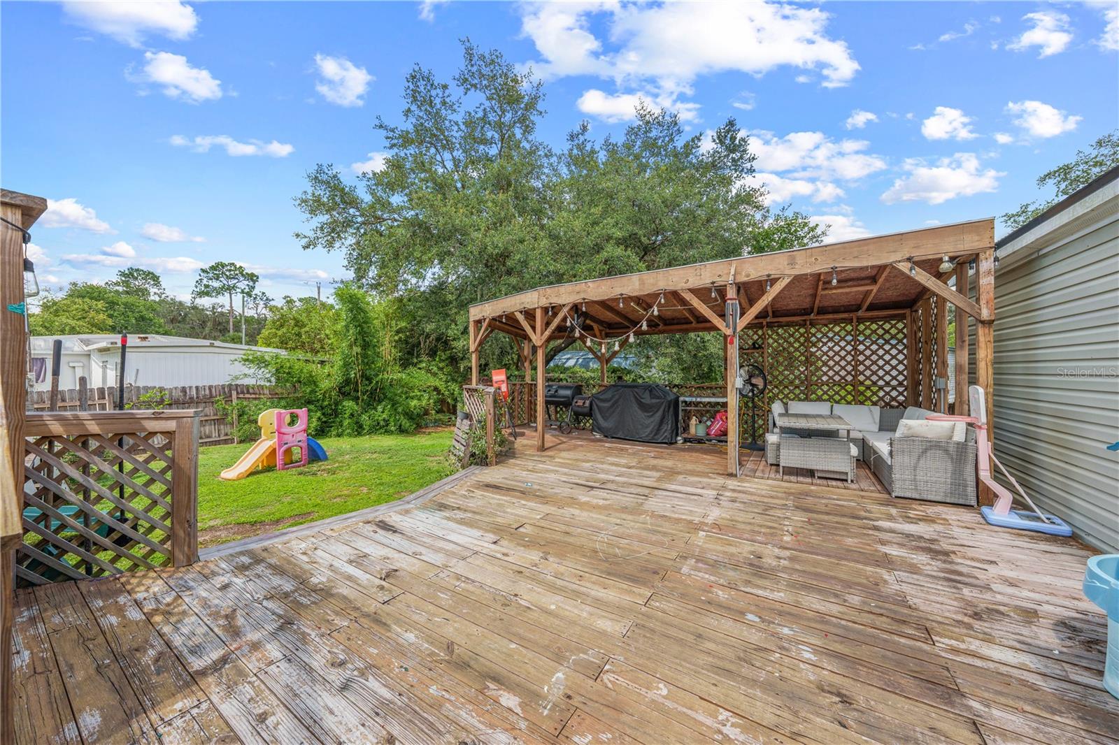 6411 Woods St Property Photo 47