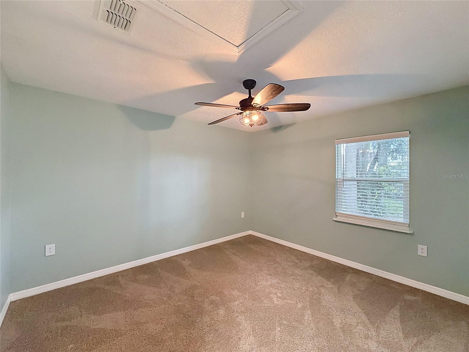 706 Old Creek Ct Property Photo 12