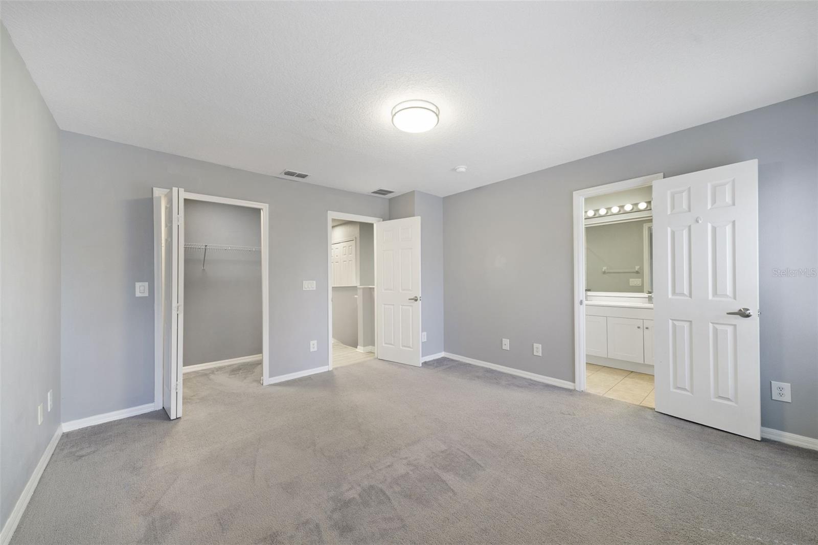 1236 South Beach Cir Property Photo 18