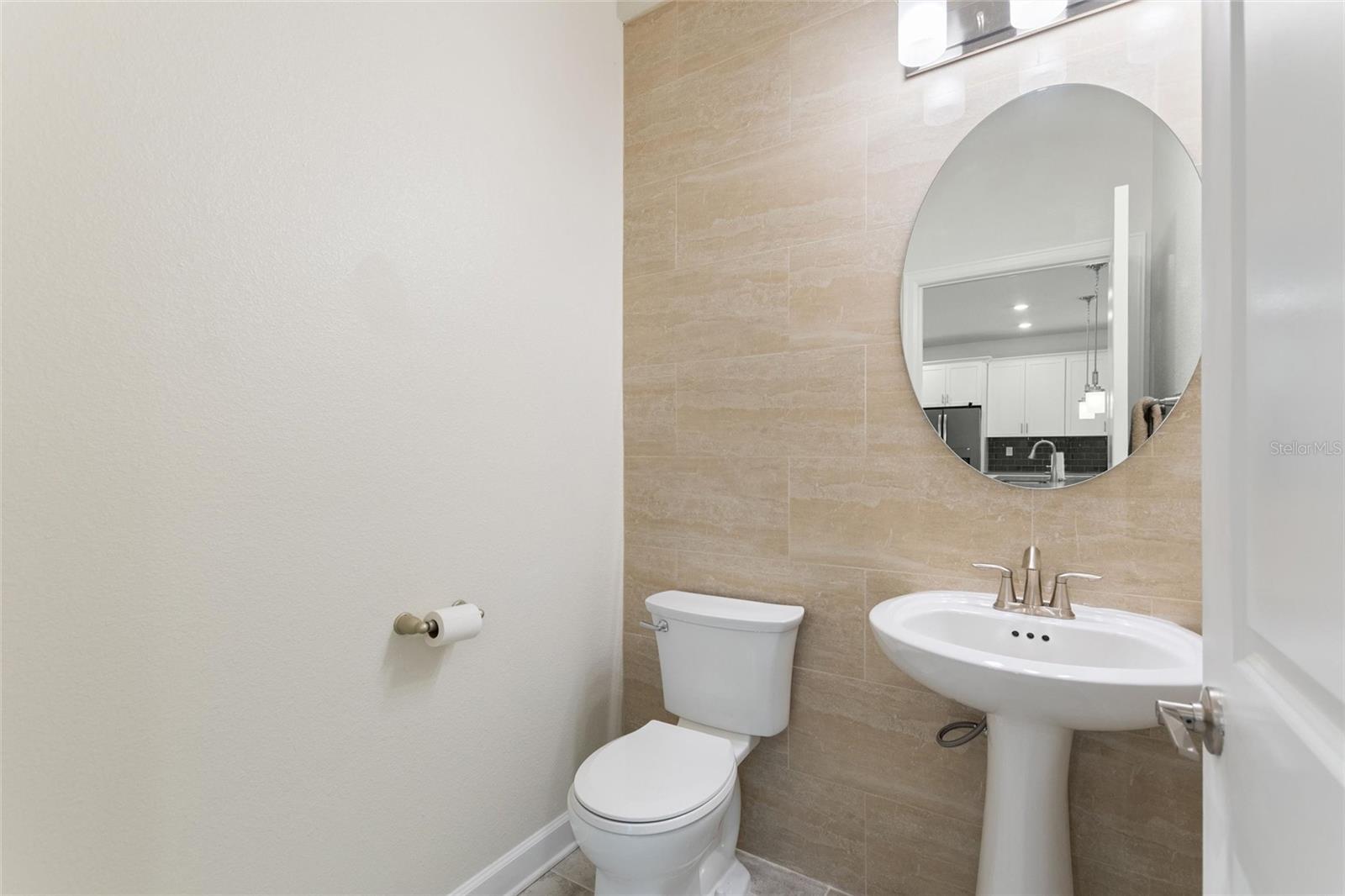1380 Olympic Club Blvd Property Photo 10