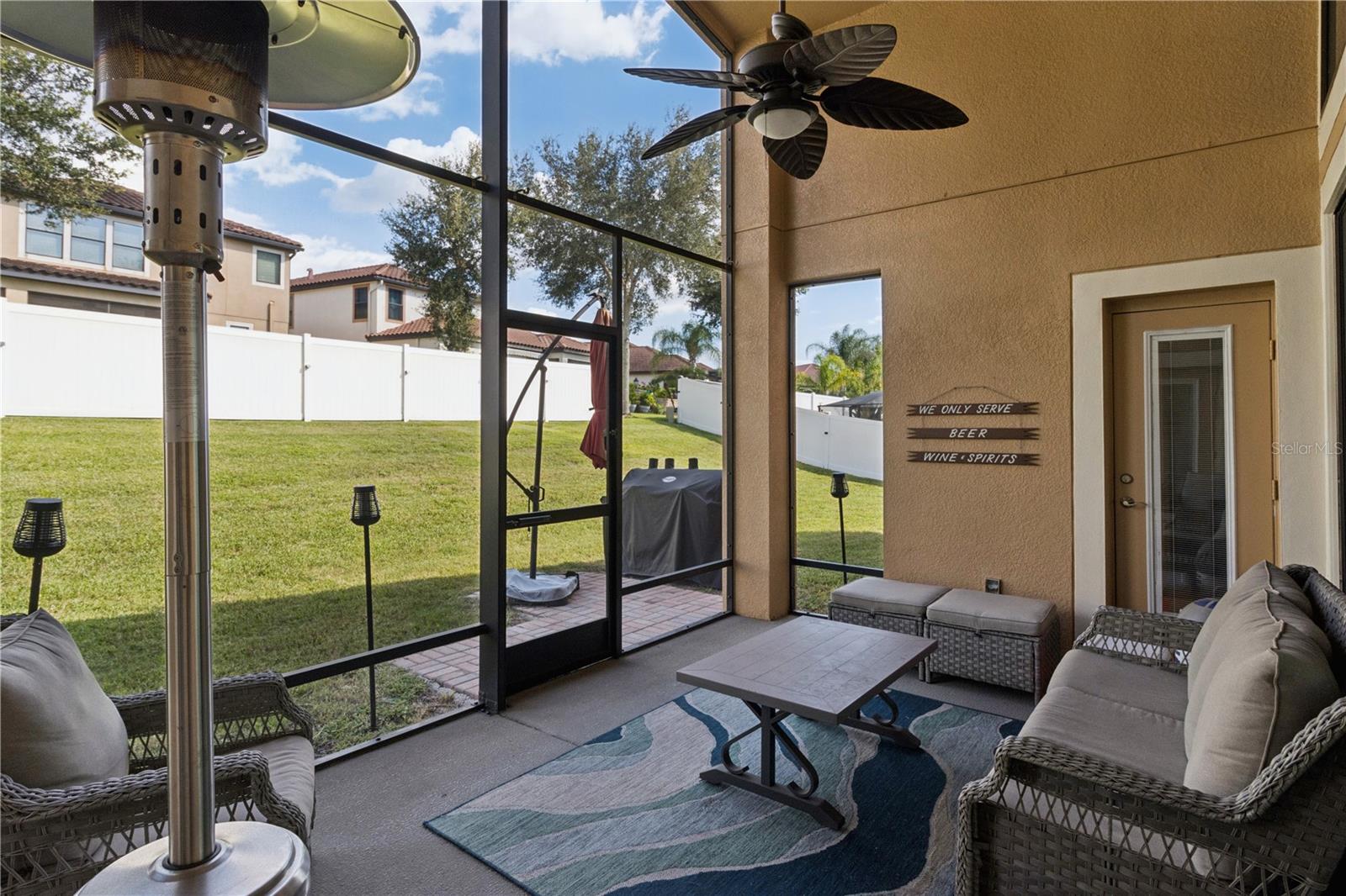 3943 Sunset Lake Dr Property Photo 4