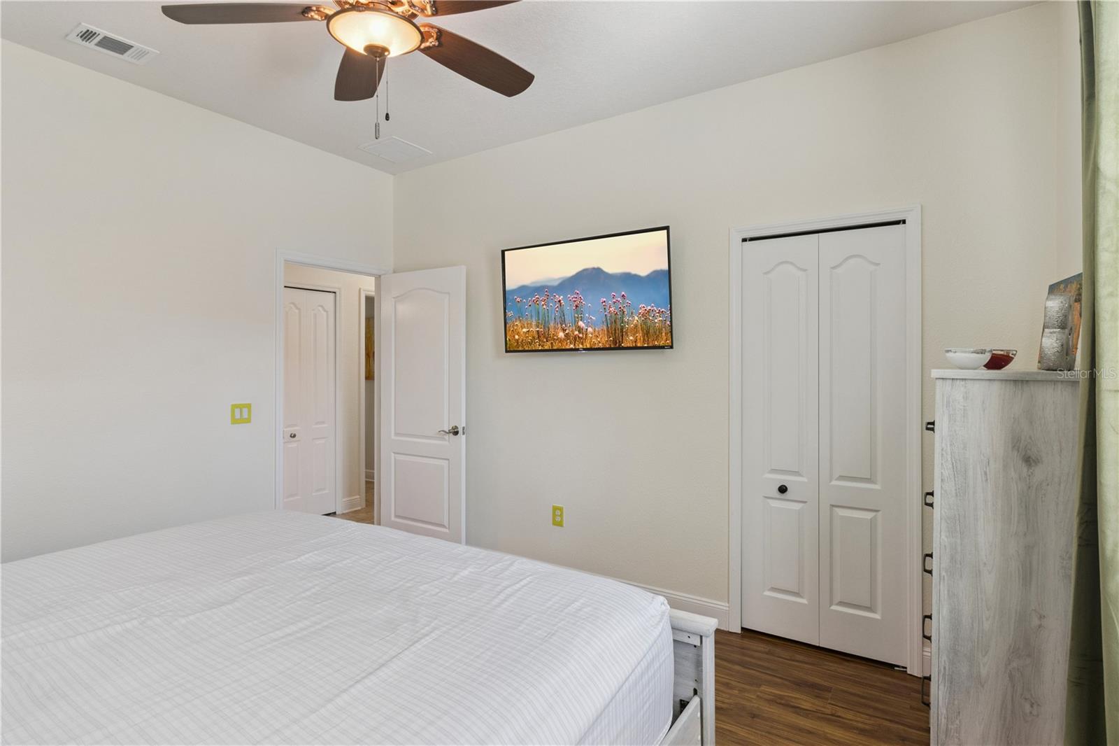 3943 Sunset Lake Dr Property Photo 32