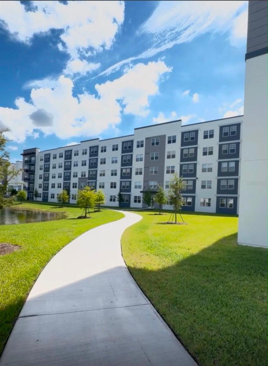 5587 MILLENIA PARK BLVD #518 Property Photo 1