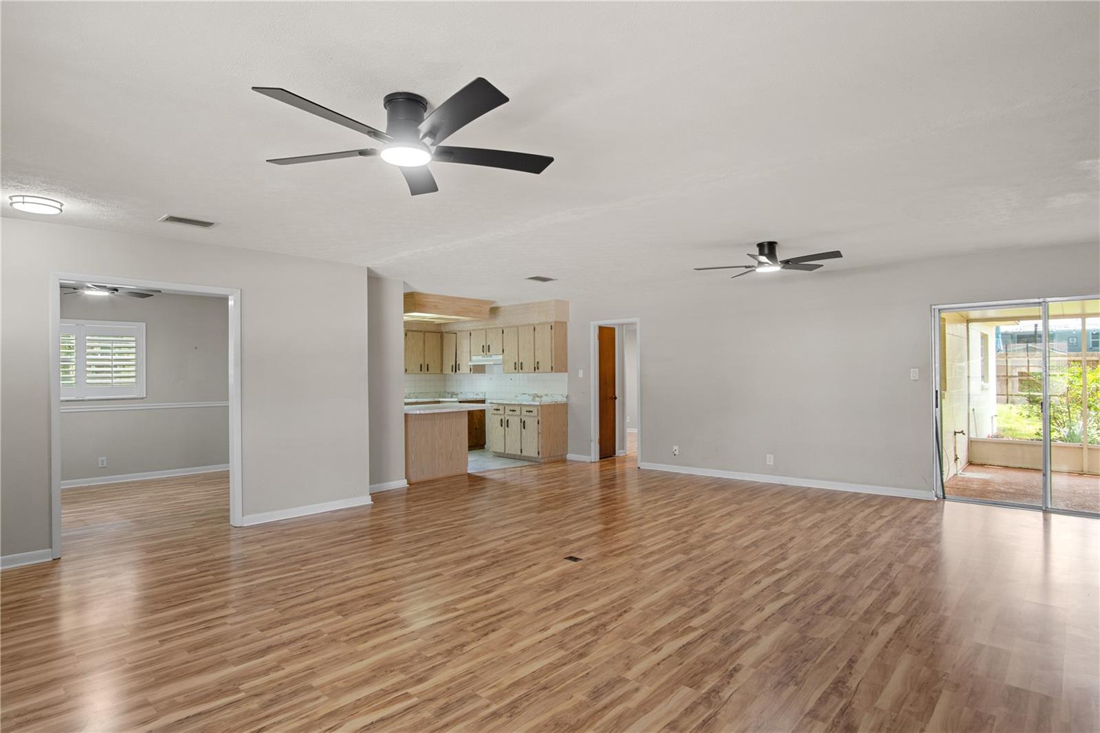 2217 Boxwood Way Property Photo 9