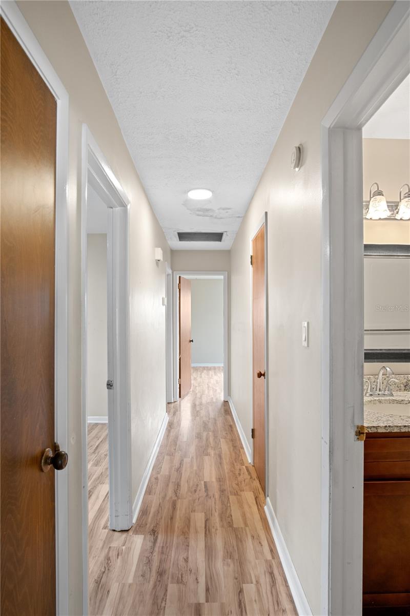 2217 Boxwood Way Property Photo 16