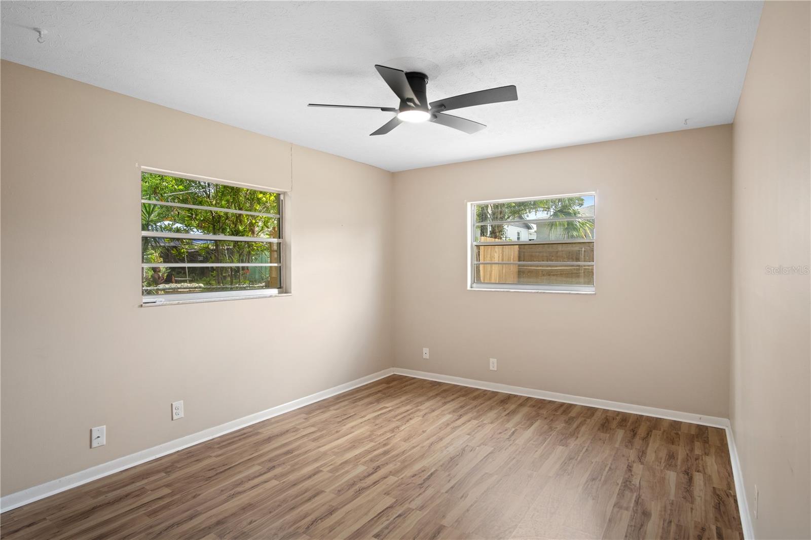 2217 Boxwood Way Property Photo 20