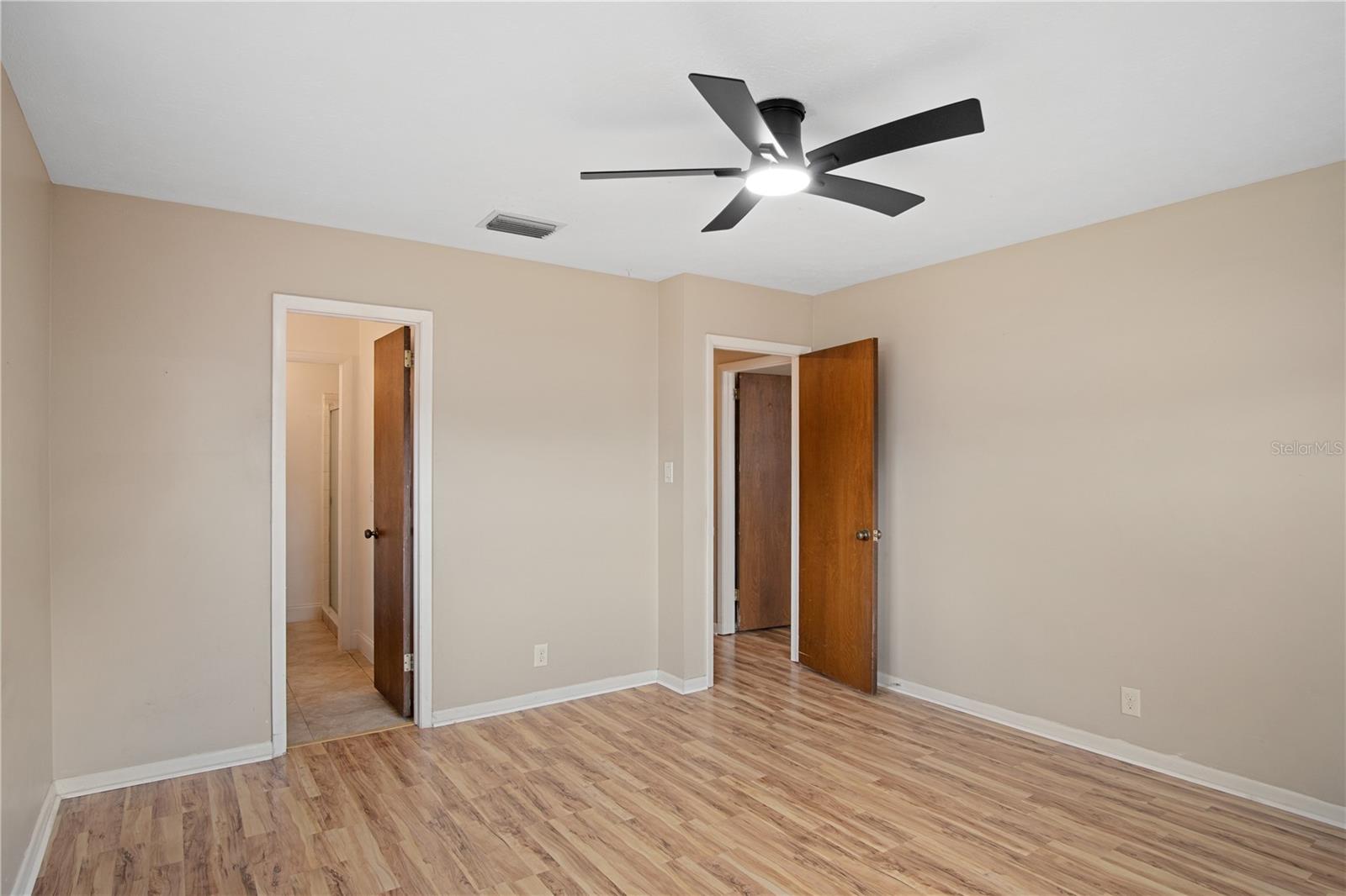 2217 Boxwood Way Property Photo 24