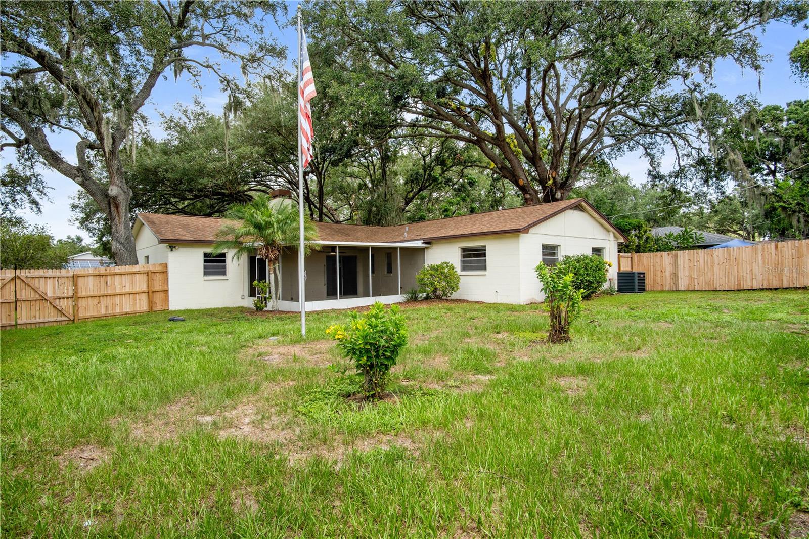 2217 Boxwood Way Property Photo 30