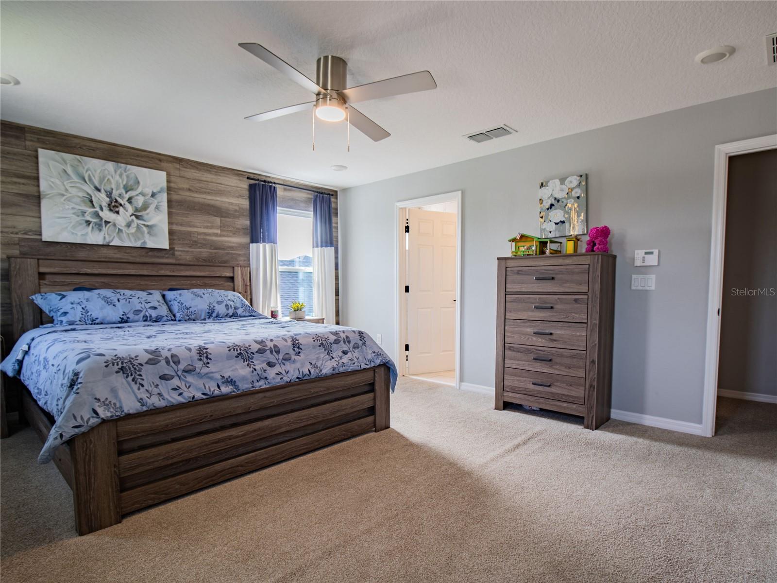 112 Hamlet Loop Property Photo 17