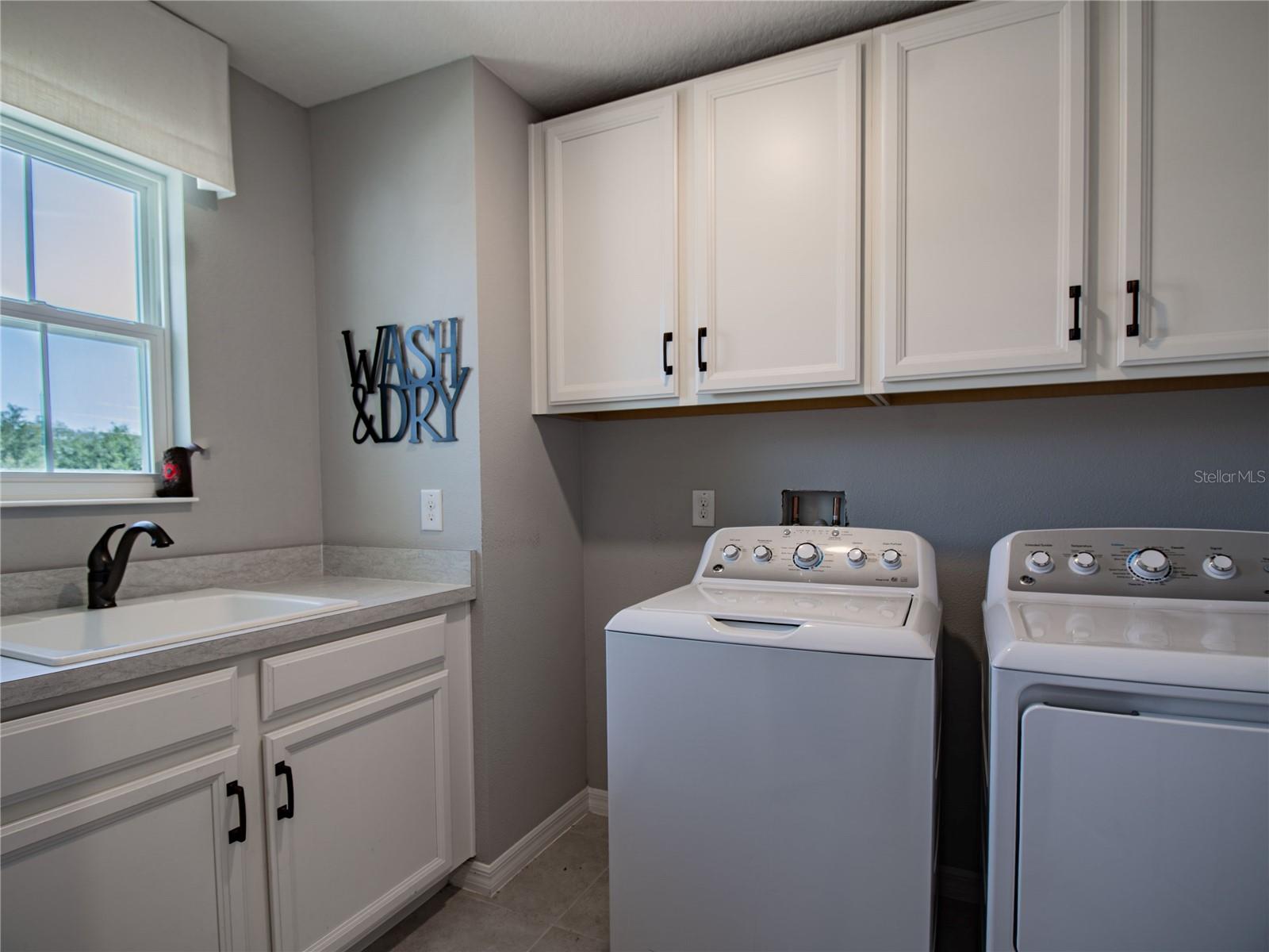 112 Hamlet Loop Property Photo 29