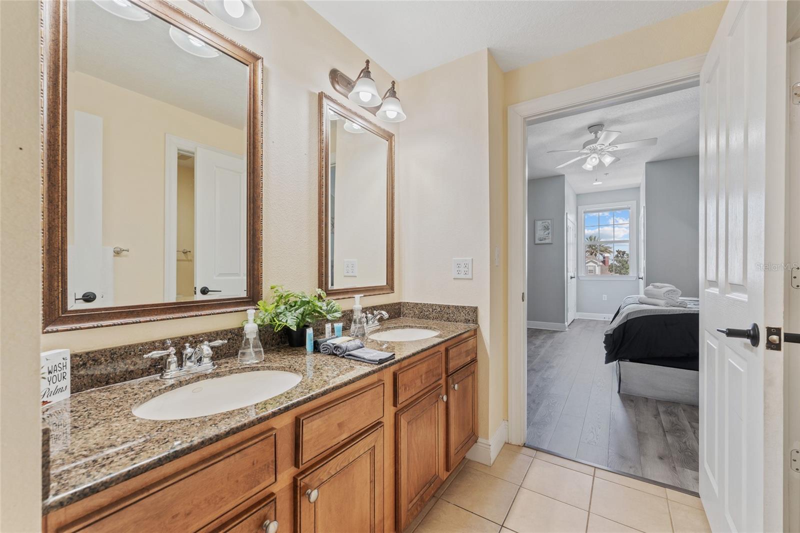 7636 Heritage Crossing Way Property Photo 29