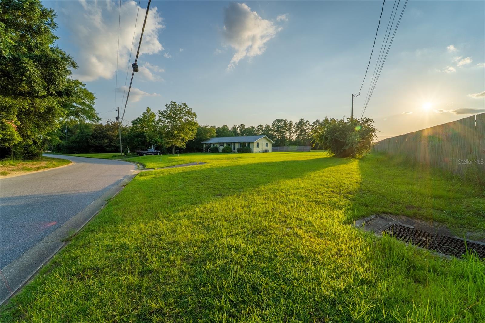 6915 Klondike Rd Property Photo 1