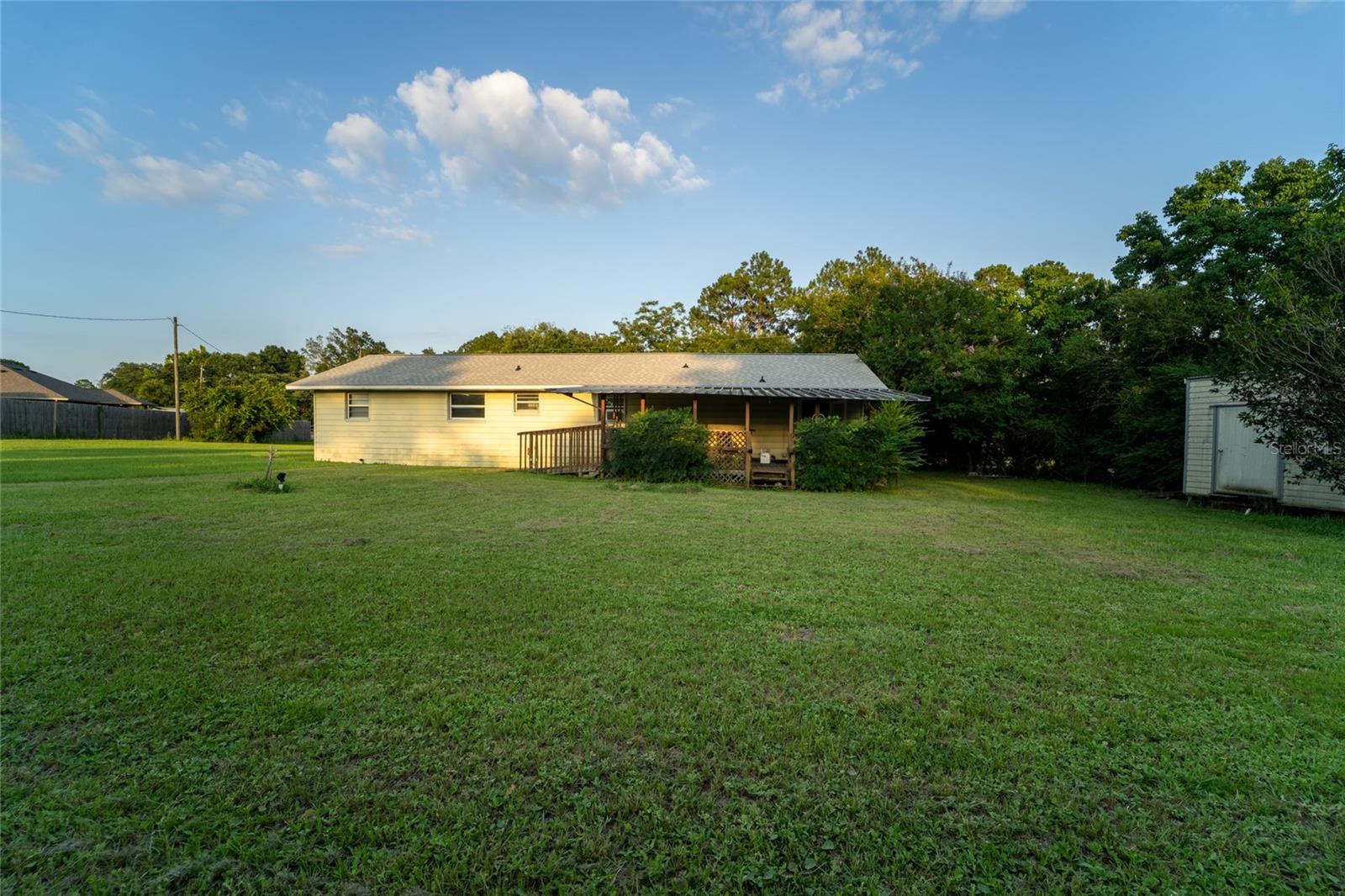 6915 Klondike Rd Property Photo 6
