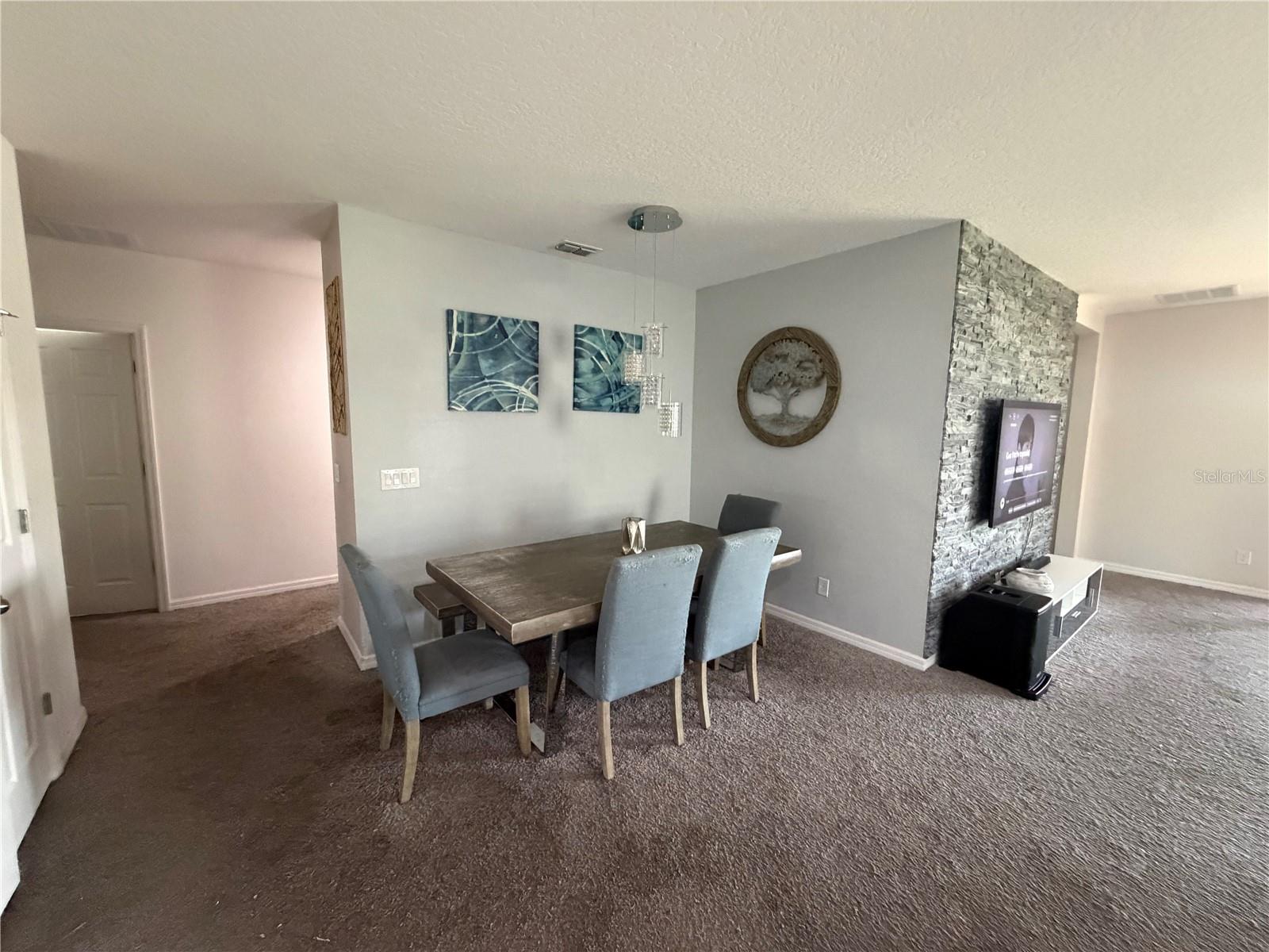 2840 Wadeview Loop Property Photo 11