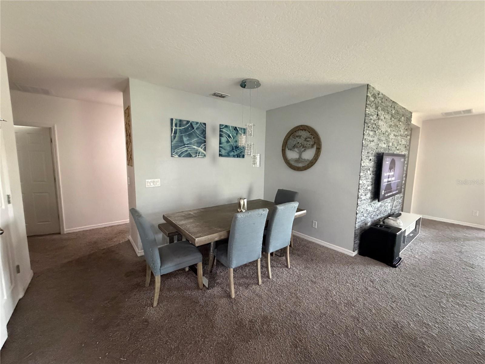 2840 Wadeview Loop Property Photo 12