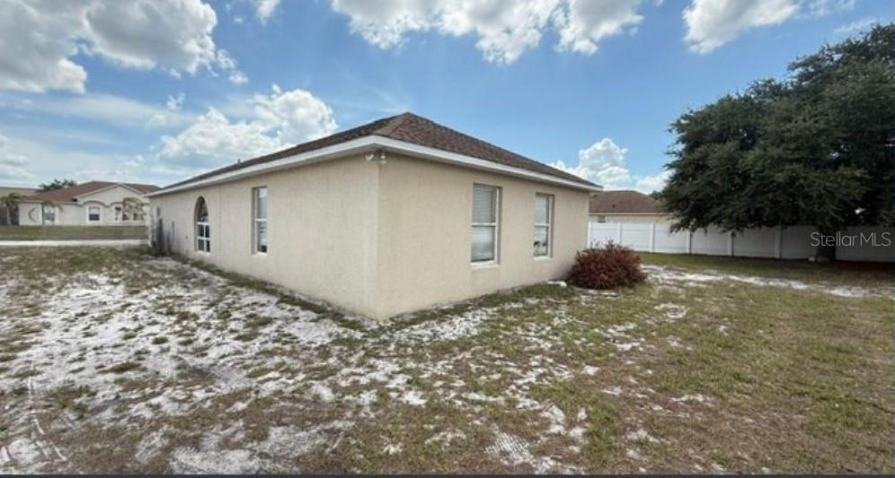 1861 Ashton Park Pl Property Photo 17
