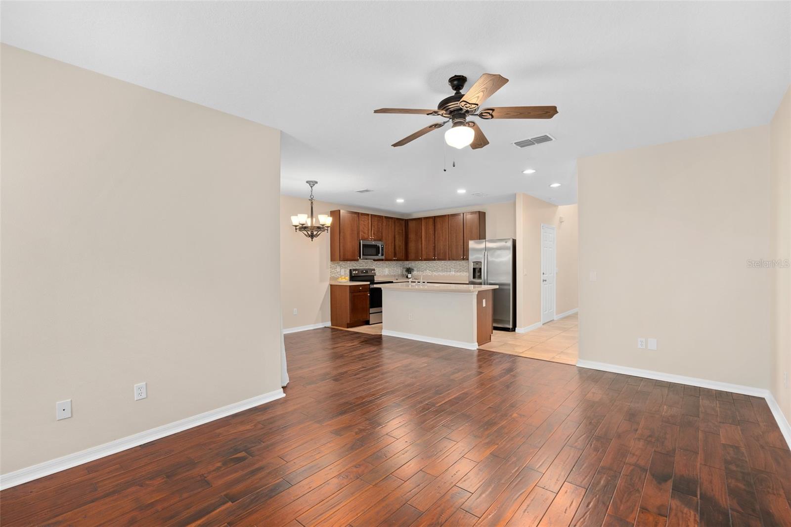 6058 Tivoli Gardens Blvd Property Photo 10
