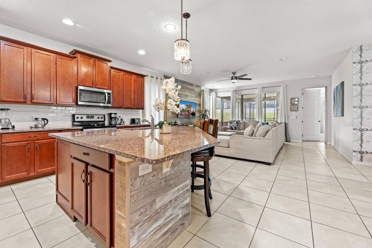 1804 Sandy Park Trl Property Photo 8