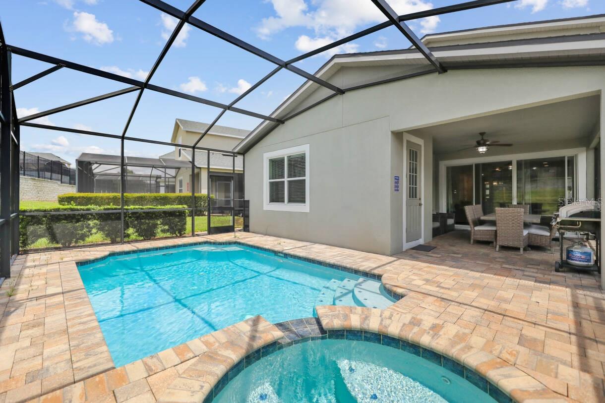 1804 Sandy Park Trl Property Photo 23