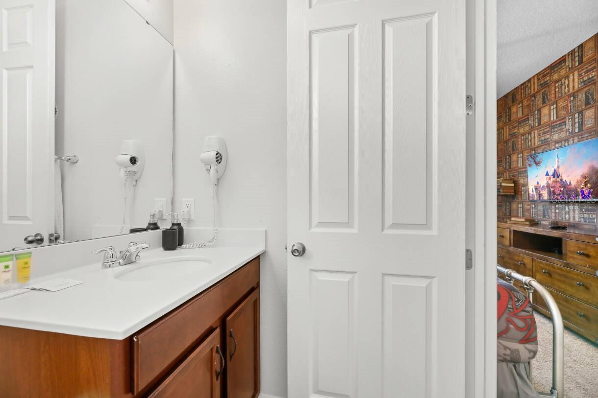 1804 Sandy Park Trl Property Photo 47