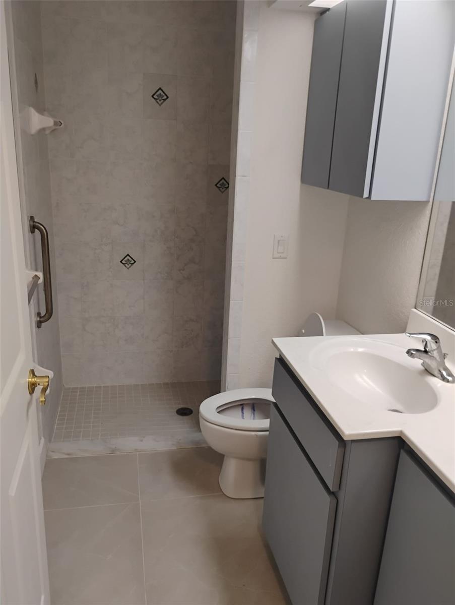 5905 Cleveland Dr Property Photo 4