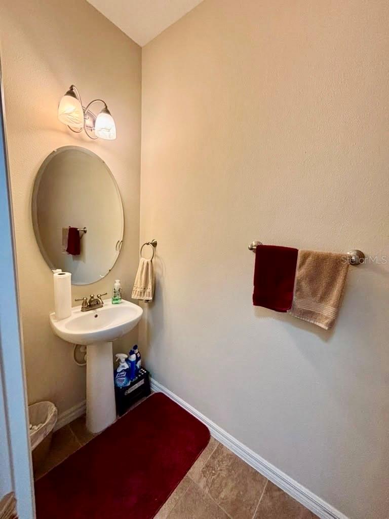 3605 Speckled Way Property Photo 4
