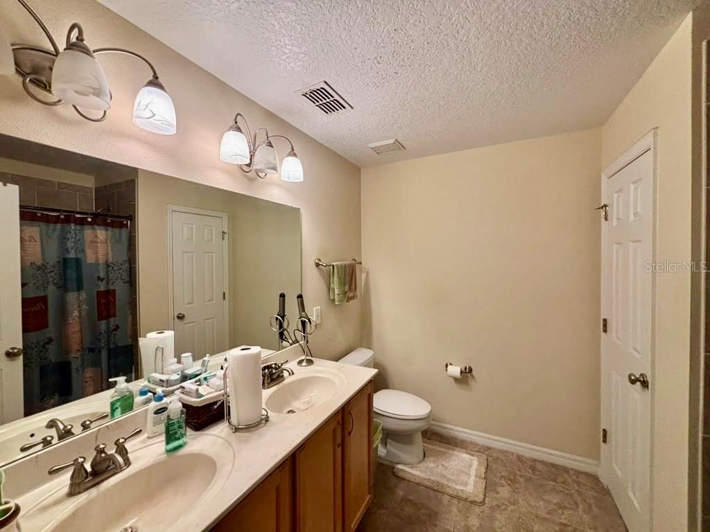 3605 Speckled Way Property Photo 9