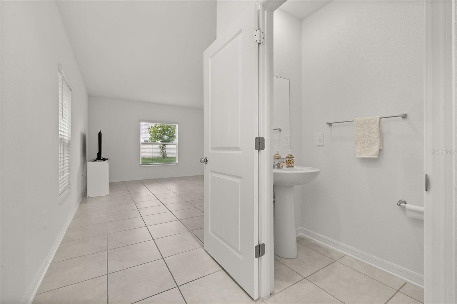 1334 Diego Ter Property Photo 11