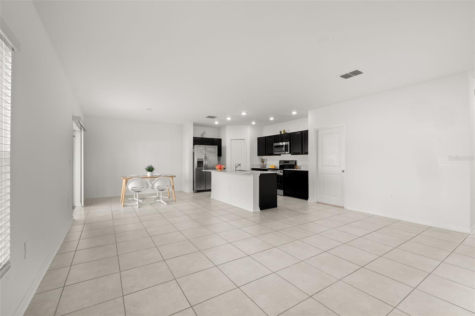 1334 Diego Ter Property Photo 15