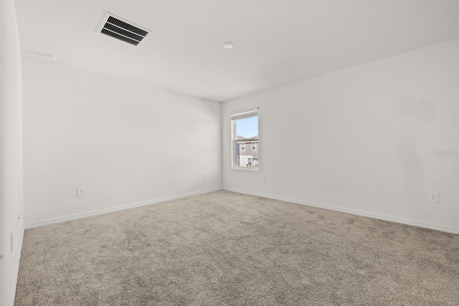 1334 Diego Ter Property Photo 28