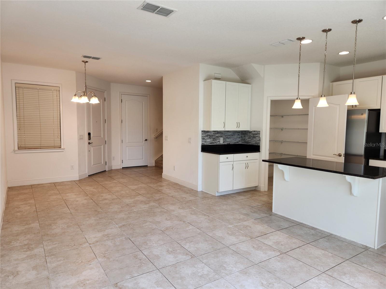 9805 Winnington St Property Photo 22