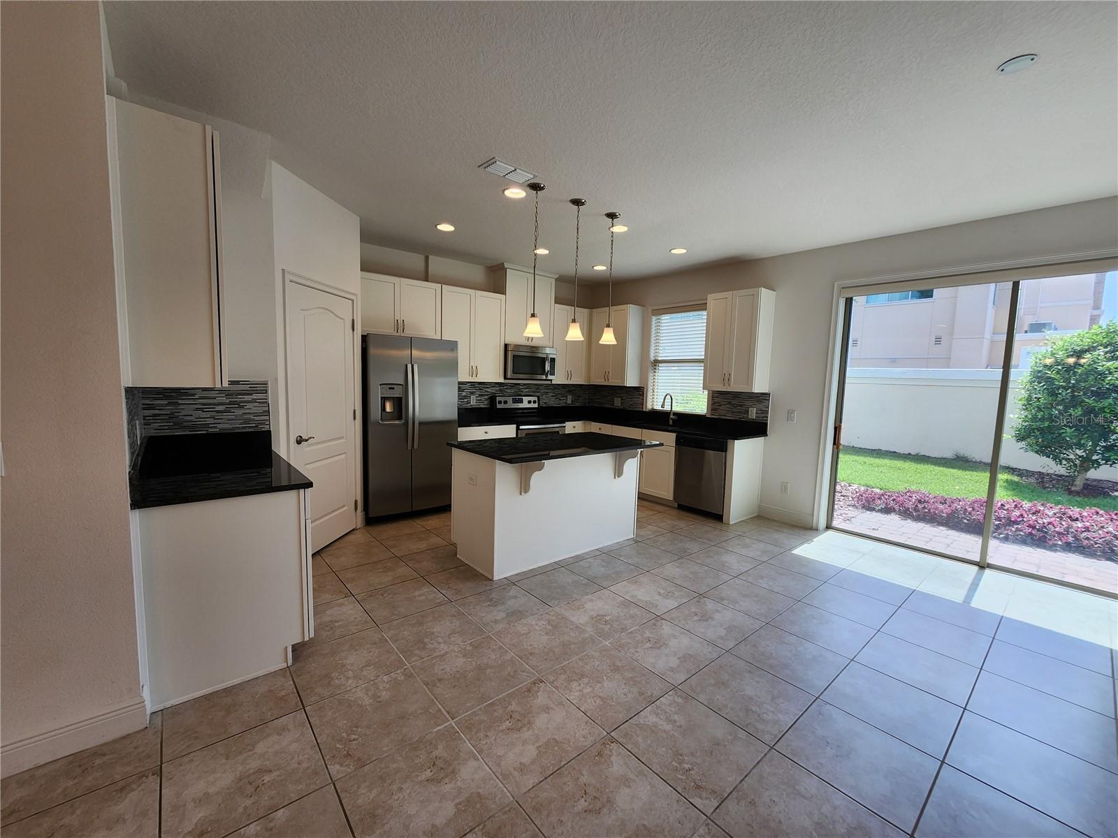 9805 Winnington St Property Photo 23