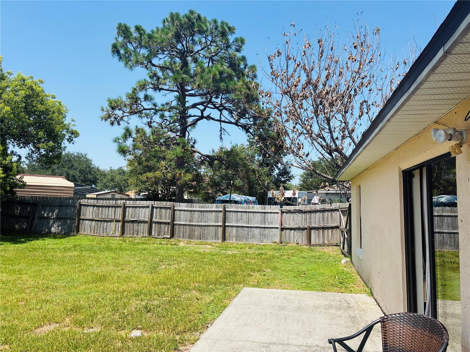 2704 Kendall Ave Property Photo 12
