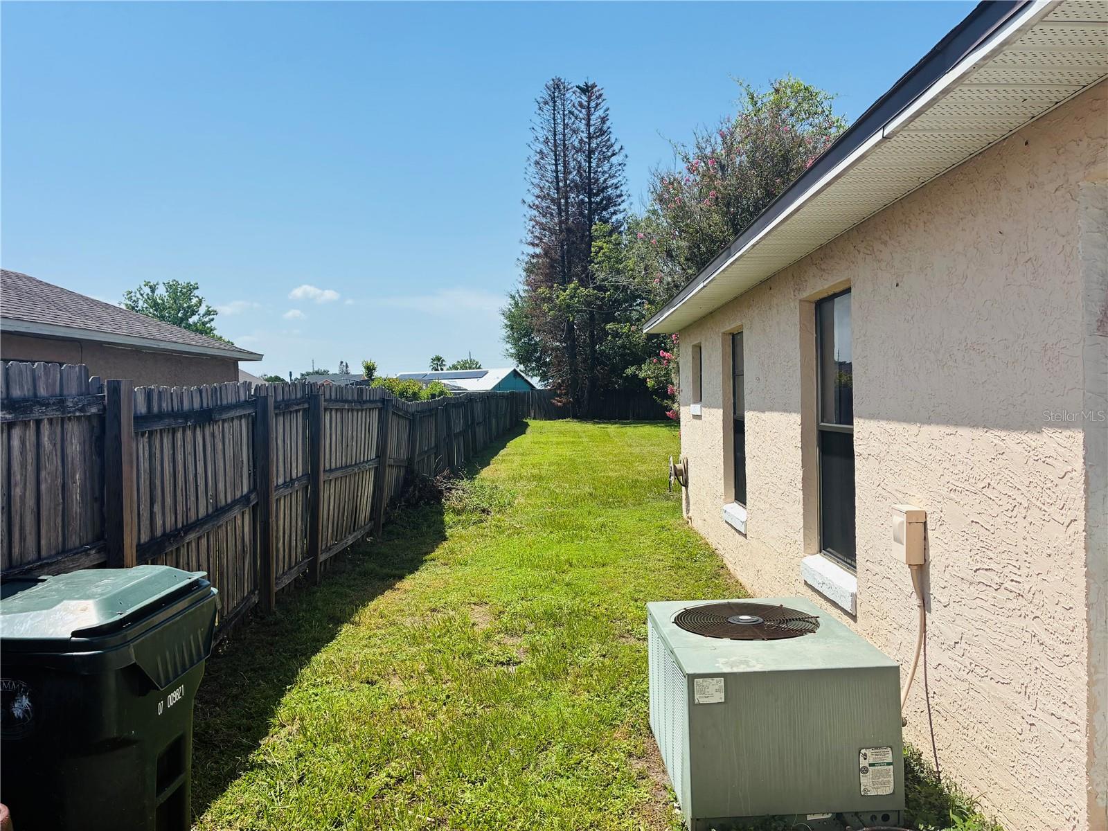 2704 Kendall Ave Property Photo 17
