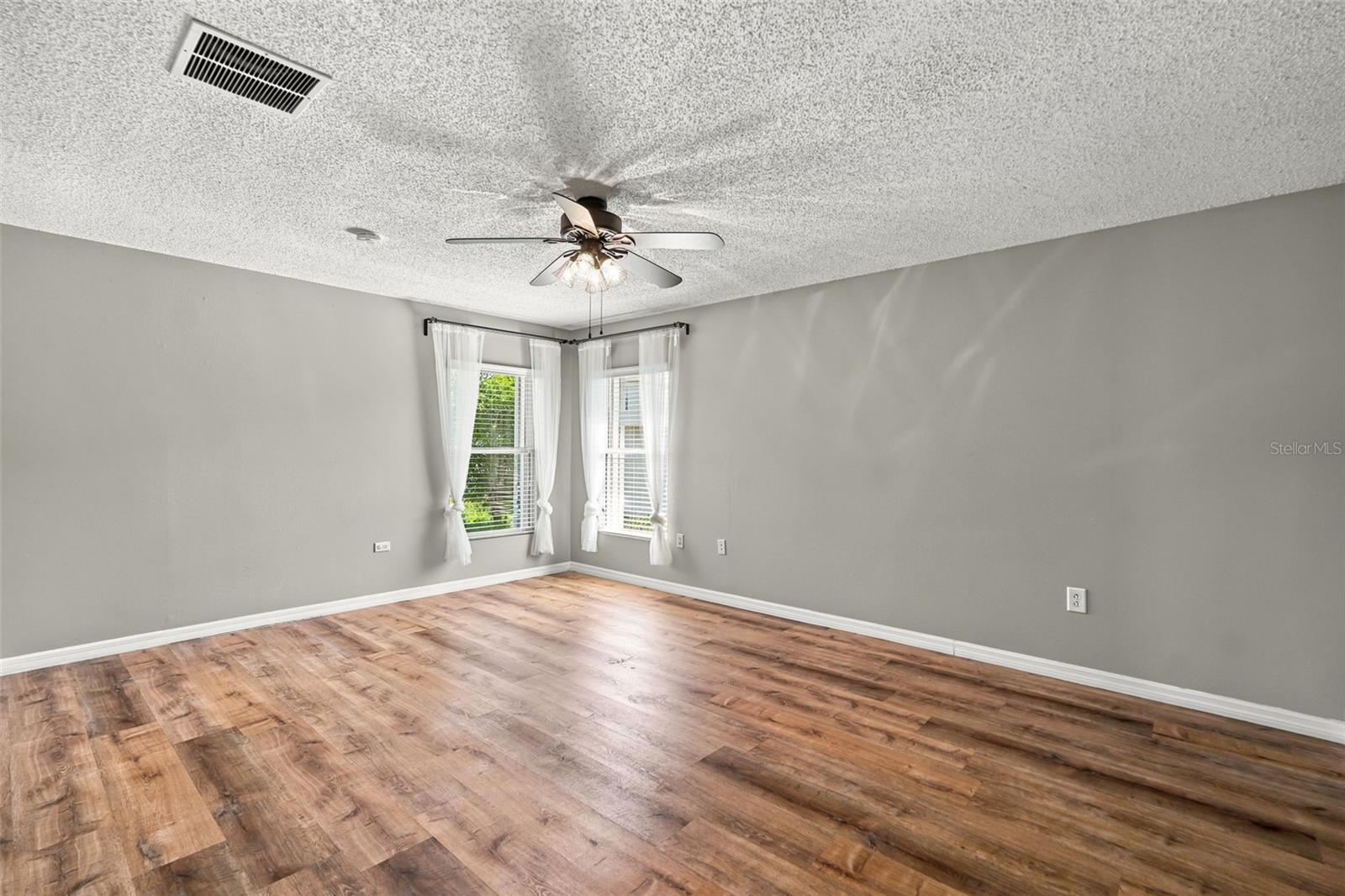 856 Franconville Ct Property Photo 15