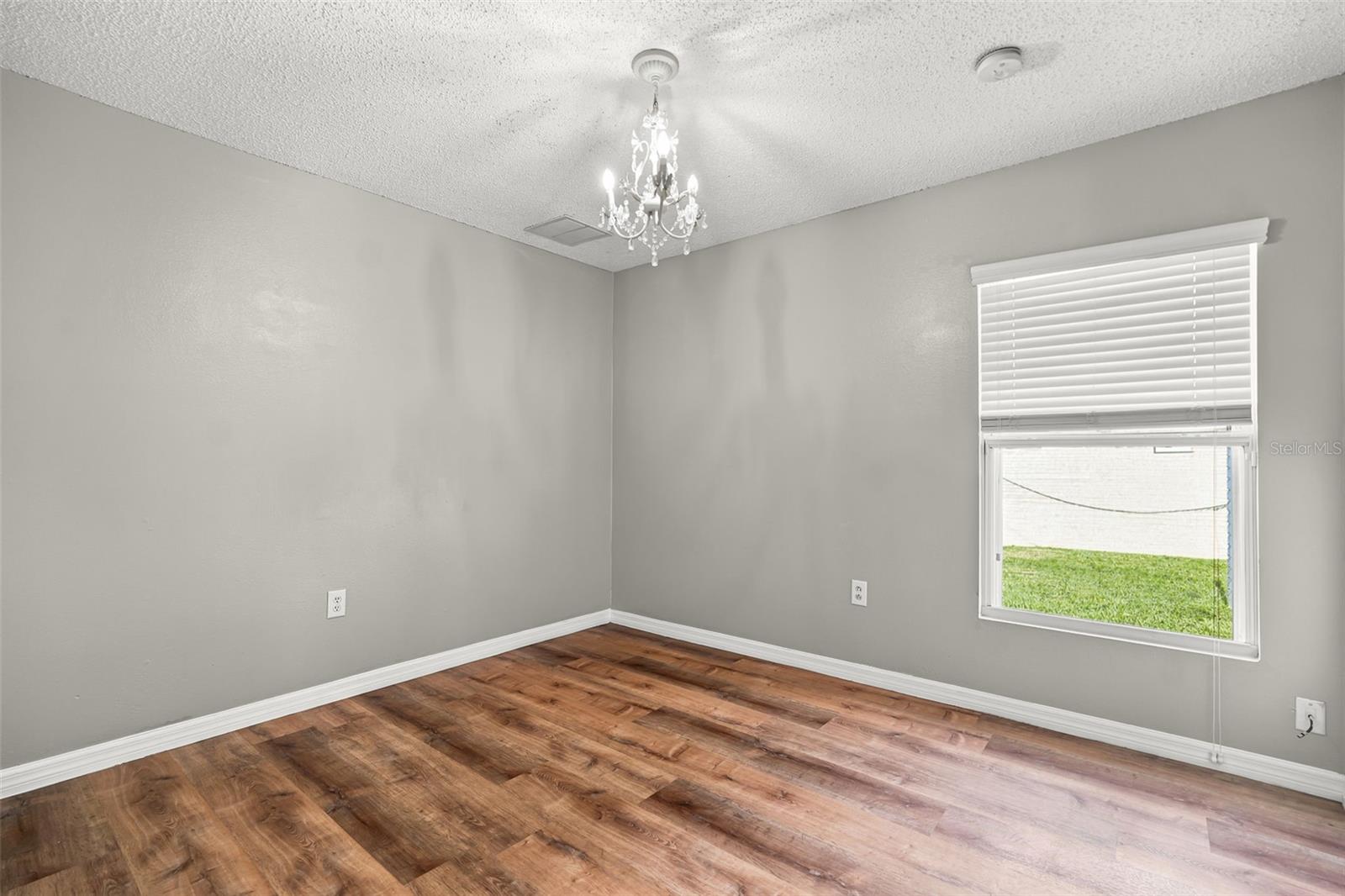 856 Franconville Ct Property Photo 25