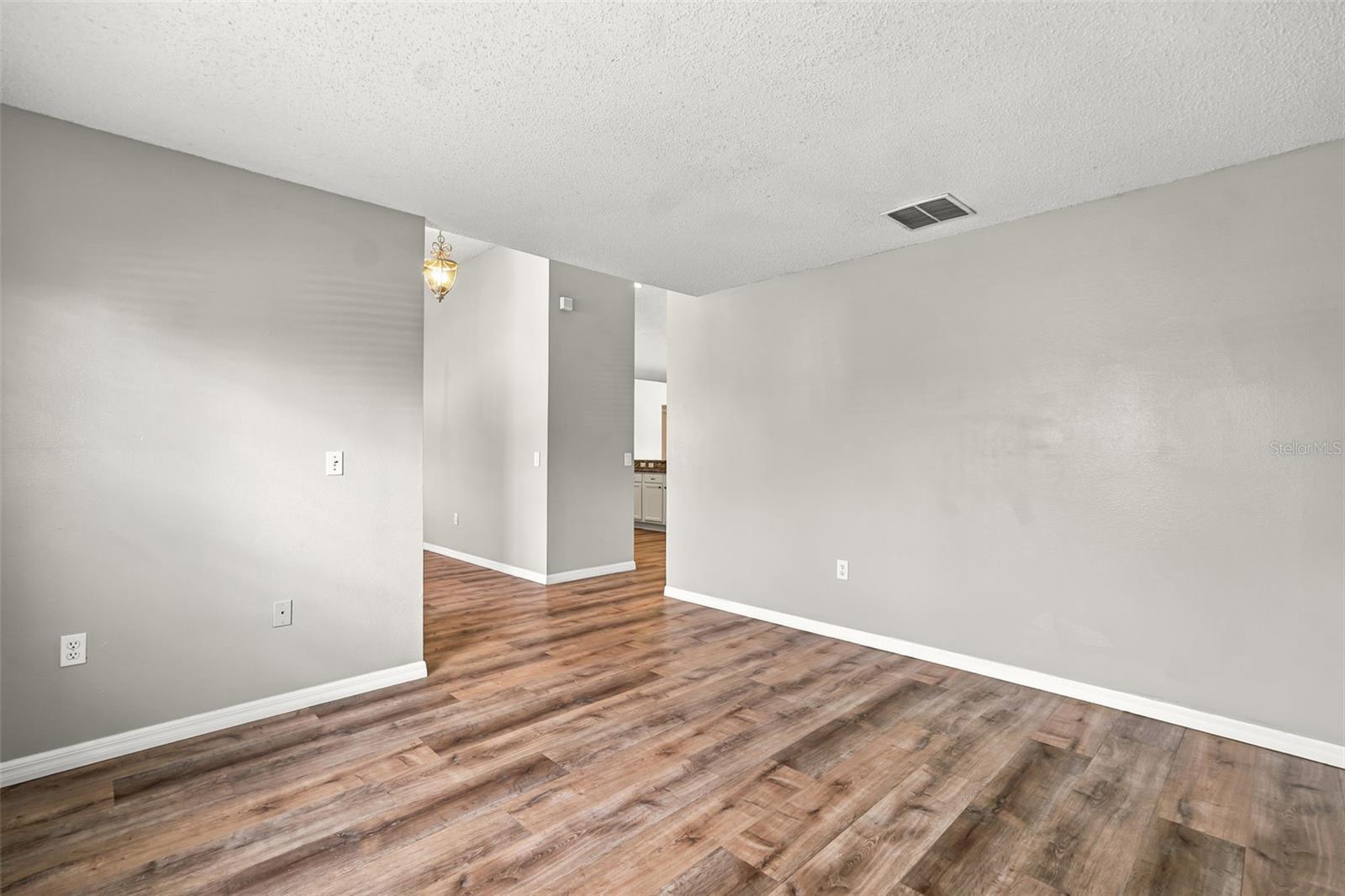 856 Franconville Ct Property Photo 28