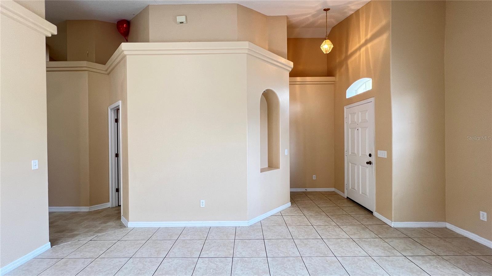 16709 Fresh Meadow Dr Property Photo 9