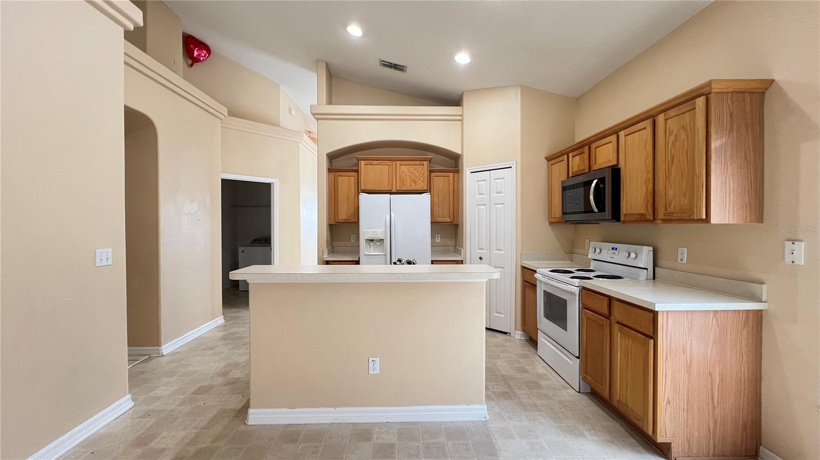 16709 Fresh Meadow Dr Property Photo 21