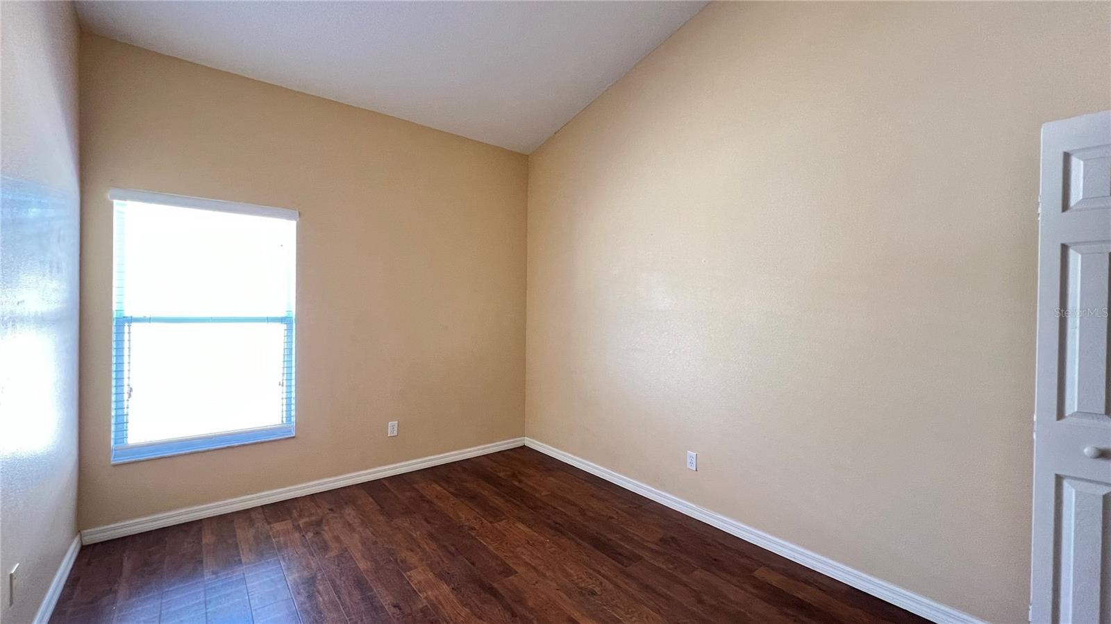 16709 Fresh Meadow Dr Property Photo 26