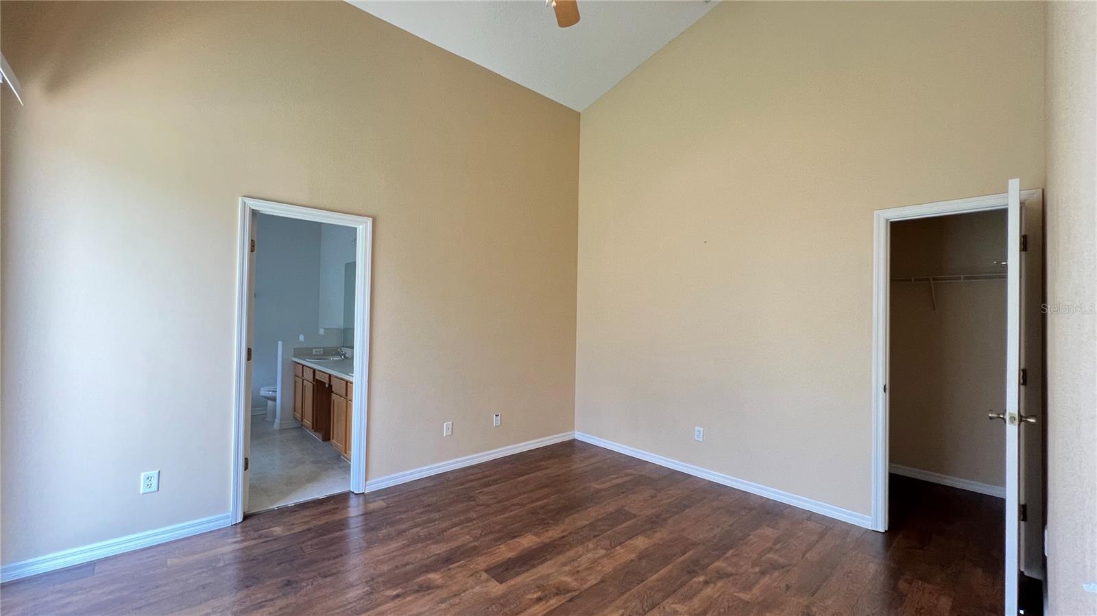 16709 Fresh Meadow Dr Property Photo 39