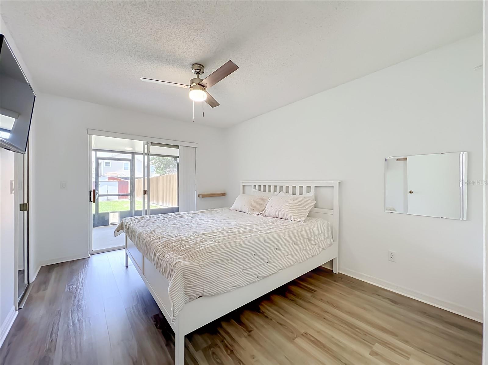 9415 Daney St Property Photo 18