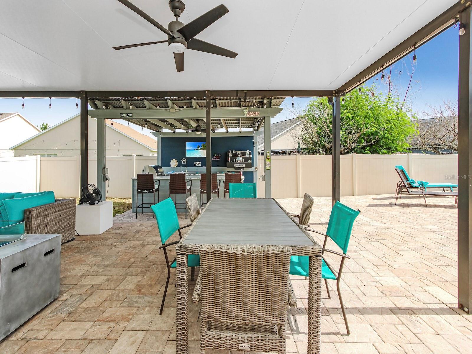 1833 Cayman Cove Cir Property Photo 17
